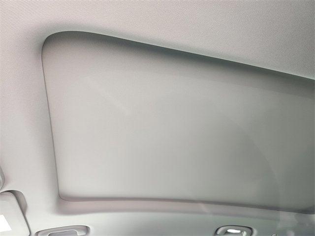 new 2025 Buick Envision car, priced at $38,735