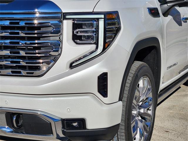 new 2025 GMC Sierra 1500 car, priced at $77,545