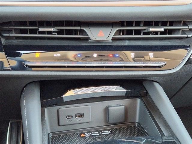 new 2025 Buick Envision car, priced at $39,740