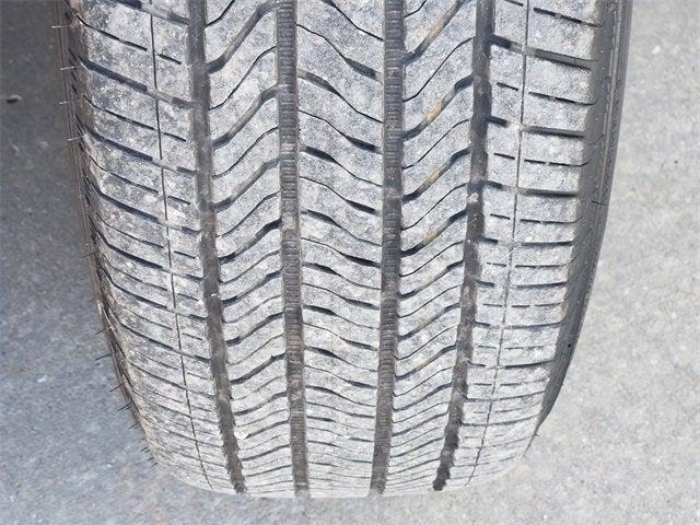 used 2025 Chevrolet Traverse car, priced at $36,000