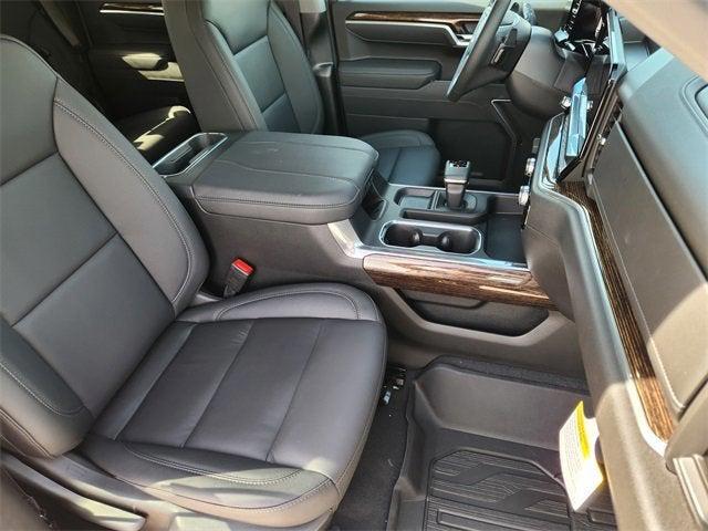 new 2025 GMC Sierra 1500 car, priced at $56,940