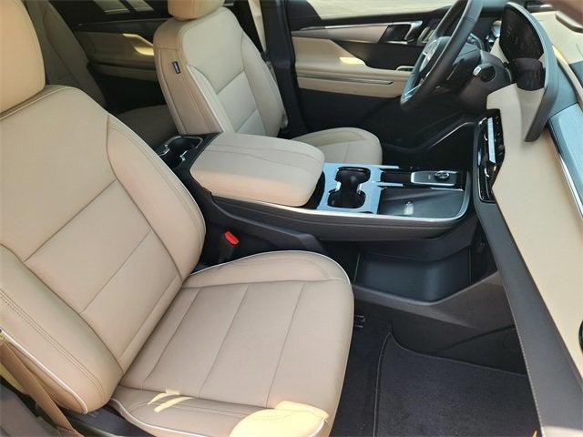 new 2025 Buick Enclave car, priced at $43,595