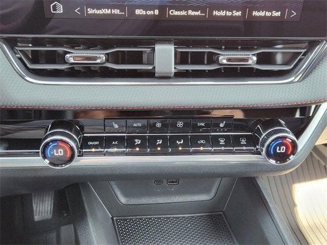 new 2026 Chevrolet Equinox car, priced at $31,160