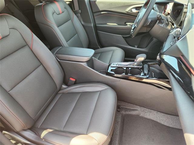 new 2025 Chevrolet Trax car, priced at $26,285