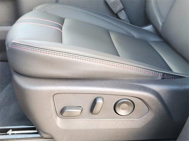 new 2025 Chevrolet Suburban car, priced at $77,019