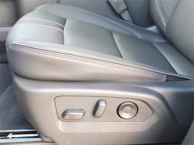 new 2025 Chevrolet Suburban car, priced at $78,019