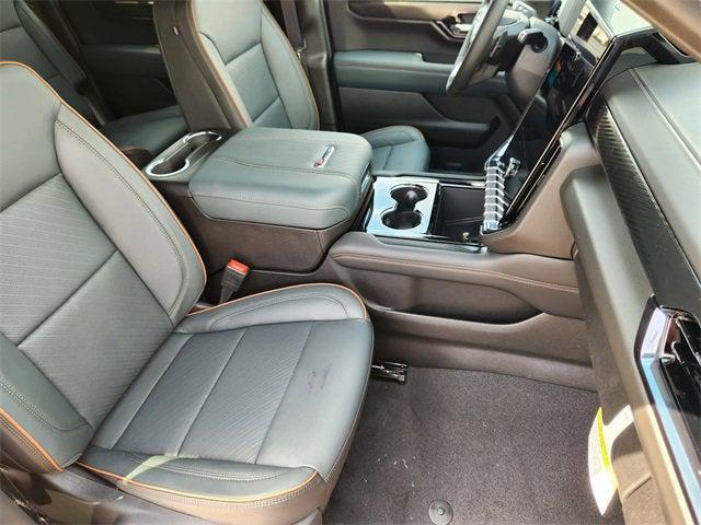 new 2025 GMC Yukon XL car, priced at $85,185