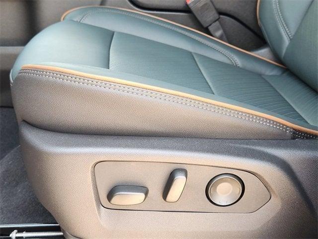 new 2025 GMC Yukon XL car, priced at $85,185