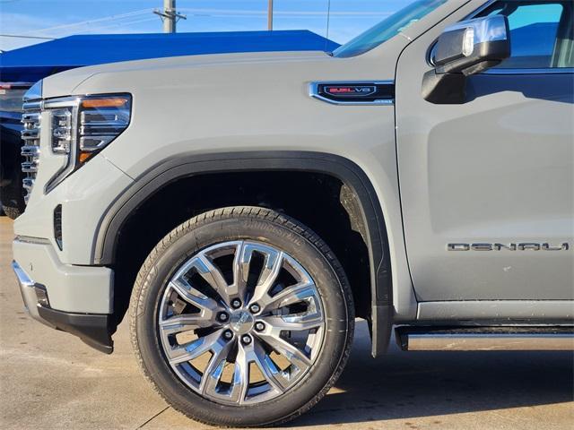 new 2025 GMC Sierra 1500 car, priced at $71,619