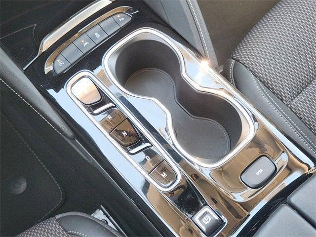 used 2022 Buick Envision car, priced at $24,500