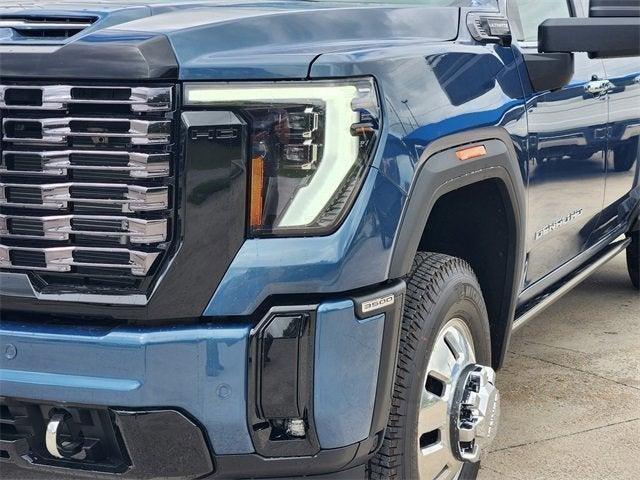 new 2026 GMC Sierra 3500 car, priced at $100,109