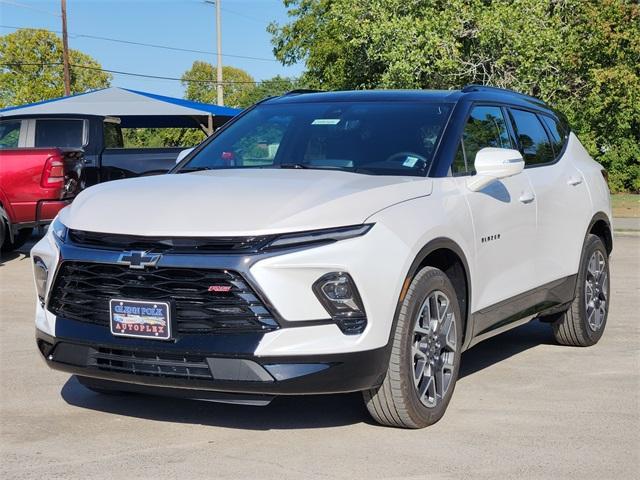 new 2025 Chevrolet Blazer car, priced at $46,660