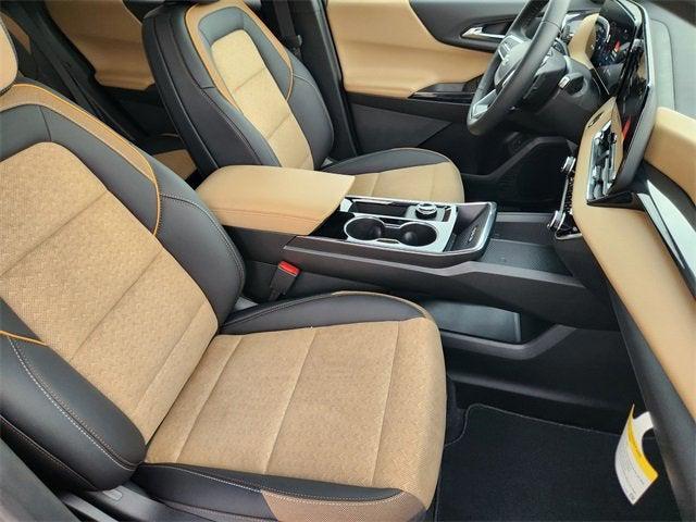 new 2026 Chevrolet Equinox car, priced at $31,895