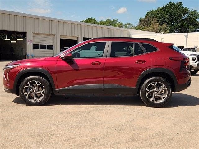 used 2025 Chevrolet Trax car, priced at $24,000