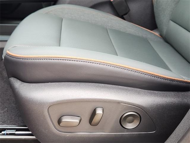 new 2025 GMC Acadia car, priced at $53,940