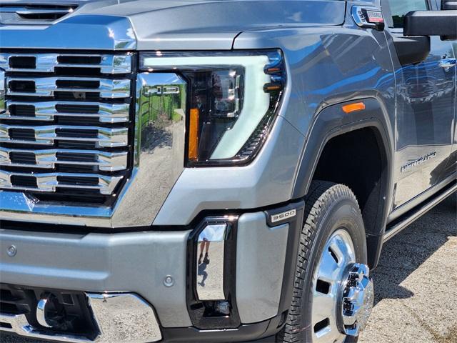 new 2025 GMC Sierra 3500 car, priced at $83,185