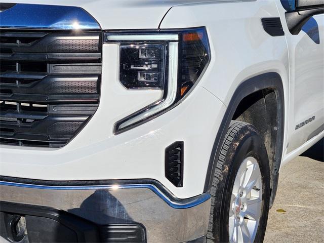 used 2023 GMC Sierra 1500 car, priced at $32,500