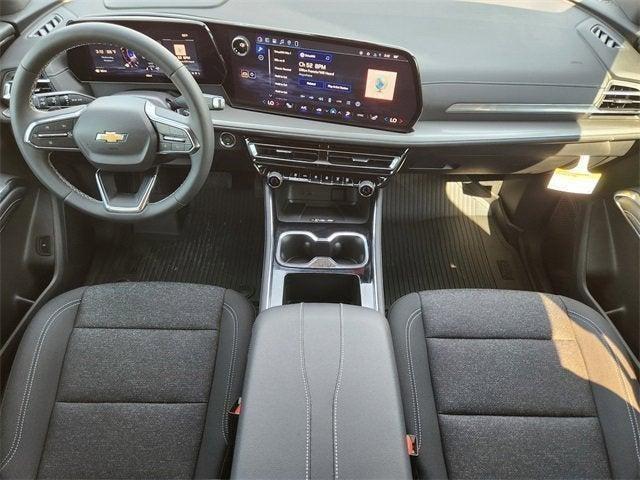 new 2026 Chevrolet Traverse car, priced at $43,190