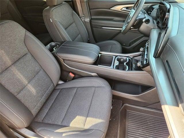 new 2026 Chevrolet Traverse car, priced at $43,190