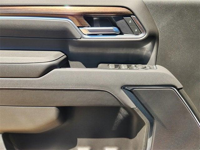 new 2025 Chevrolet Silverado 2500 car, priced at $70,400