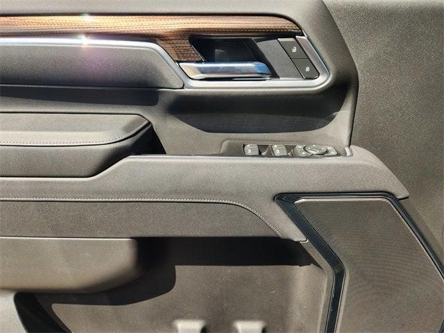 new 2025 Chevrolet Silverado 2500 car, priced at $70,805