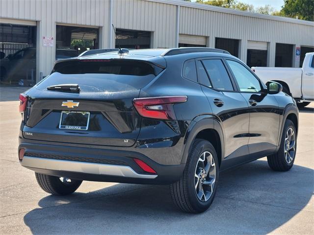 new 2025 Chevrolet Trax car, priced at $24,485