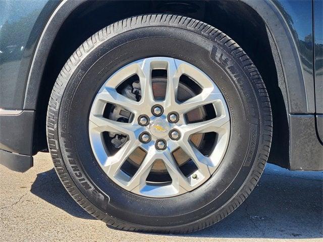 used 2020 Chevrolet Traverse car, priced at $14,500