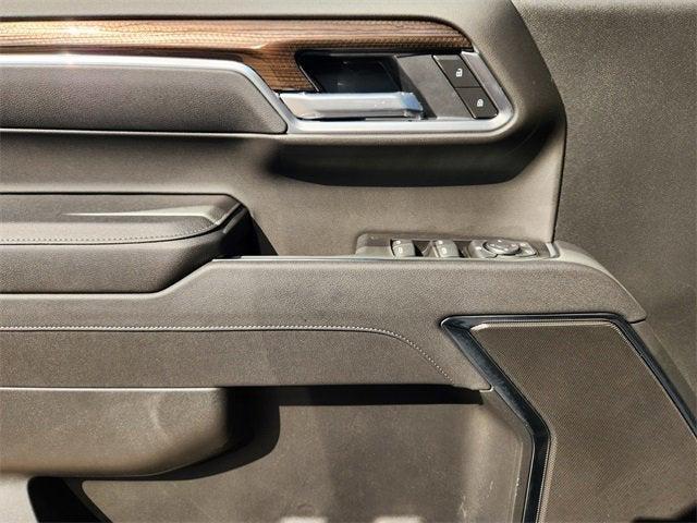 new 2025 Chevrolet Silverado 1500 car, priced at $52,600