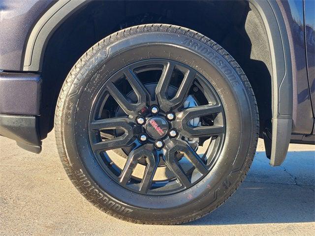 new 2026 GMC Sierra 1500 car, priced at $47,422