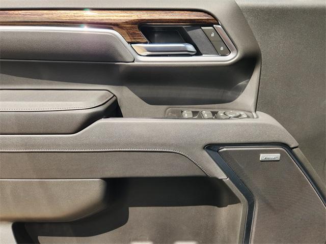new 2025 GMC Sierra 1500 car, priced at $57,235