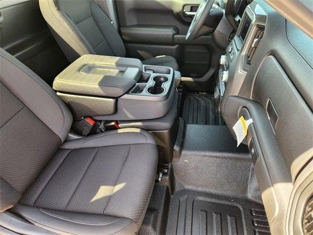 new 2025 GMC Sierra 1500 car, priced at $40,925