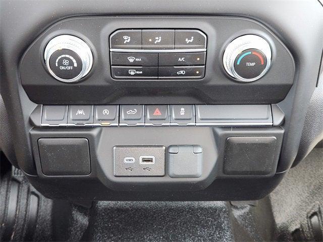 new 2025 GMC Sierra 1500 car, priced at $40,925