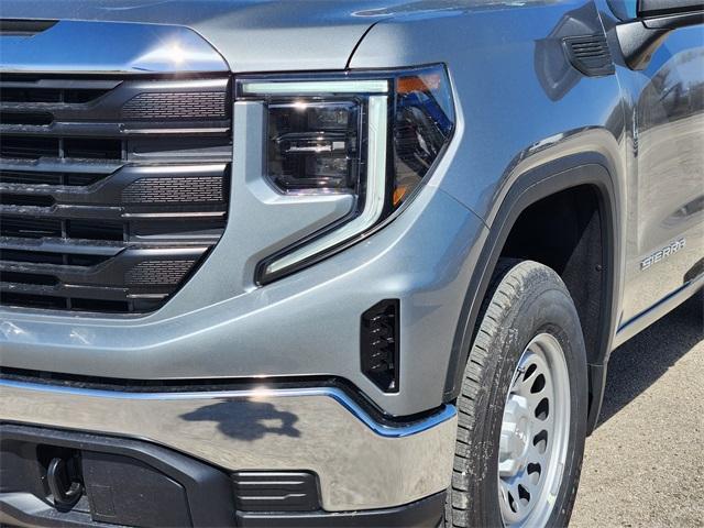 new 2025 GMC Sierra 1500 car, priced at $40,925