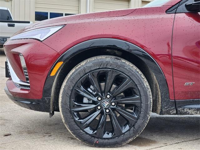 new 2025 Buick Envista car, priced at $28,875