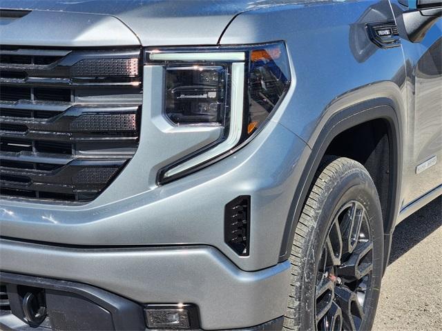 new 2025 GMC Sierra 1500 car, priced at $47,689