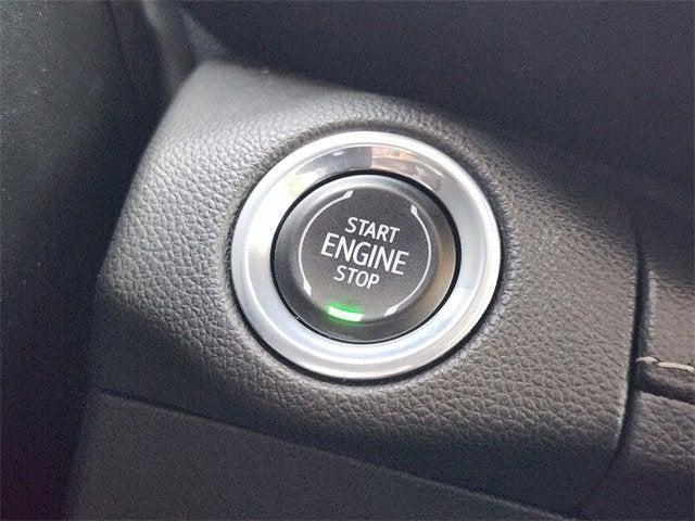 used 2022 Buick Envision car, priced at $22,000