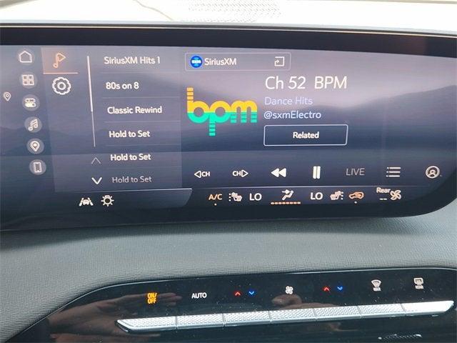 new 2025 Buick Enclave car, priced at $44,090