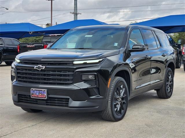 new 2024 Chevrolet Traverse car, priced at $38,280