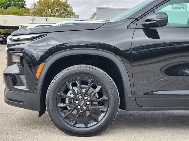 new 2024 Chevrolet Traverse car, priced at $38,280