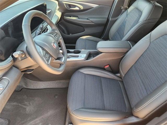 new 2025 Buick Envista car, priced at $25,285
