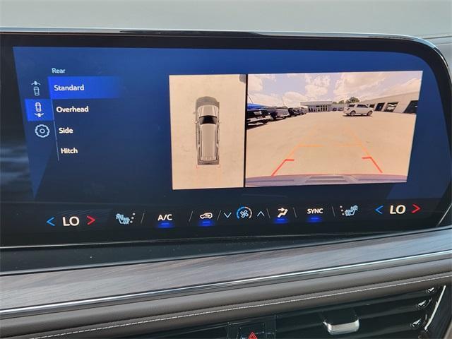 new 2025 Chevrolet Suburban car, priced at $70,675