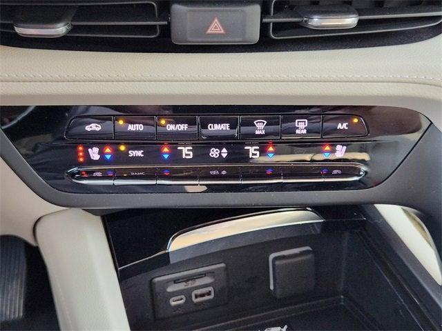 used 2023 Buick Envision car, priced at $29,000