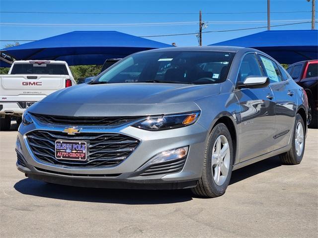 new 2025 Chevrolet Malibu car, priced at $24,245