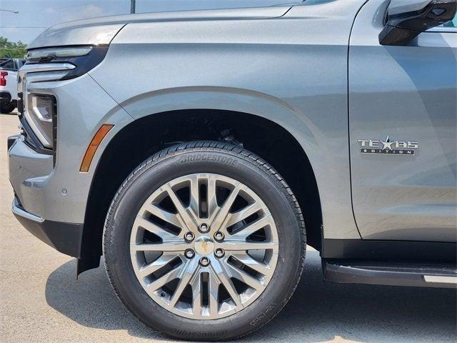 new 2025 Chevrolet Suburban car, priced at $72,030