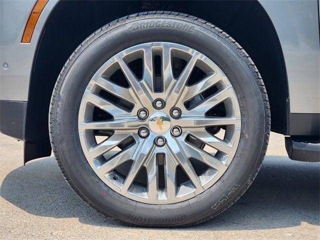 new 2025 Chevrolet Suburban car, priced at $72,030