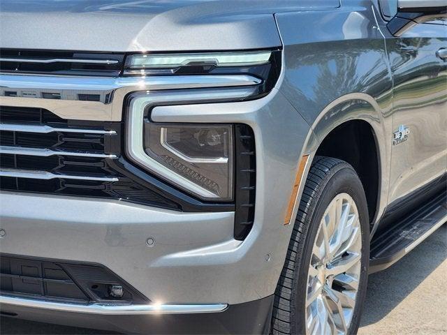 new 2025 Chevrolet Suburban car, priced at $72,030