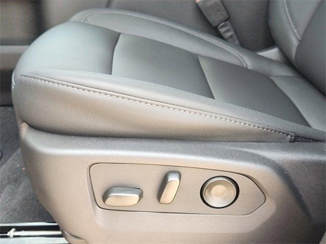 new 2025 Chevrolet Suburban car, priced at $72,030