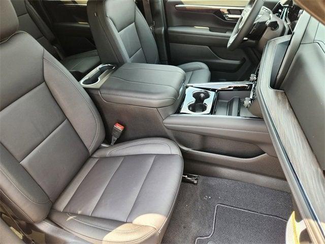 new 2025 Chevrolet Suburban car, priced at $72,030