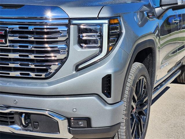 new 2025 GMC Sierra 1500 car, priced at $75,375