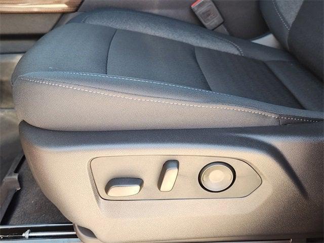 new 2025 Chevrolet Silverado 1500 car, priced at $51,045